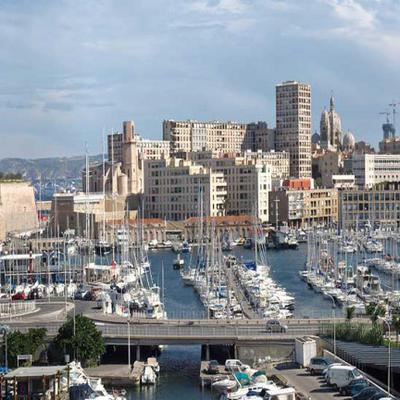 Syndic à Marseille : gérer une copropriété ancienne